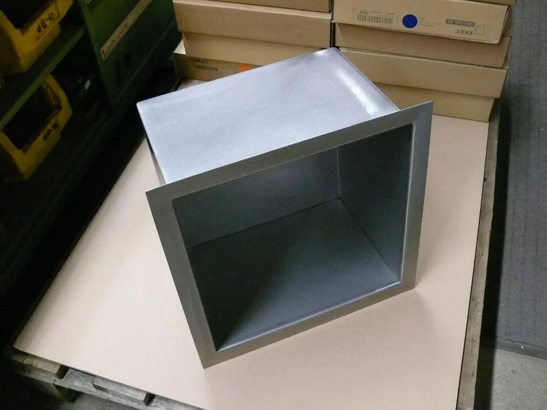 Blechbearbeitung bei der Schwarz Metallbau GmbH